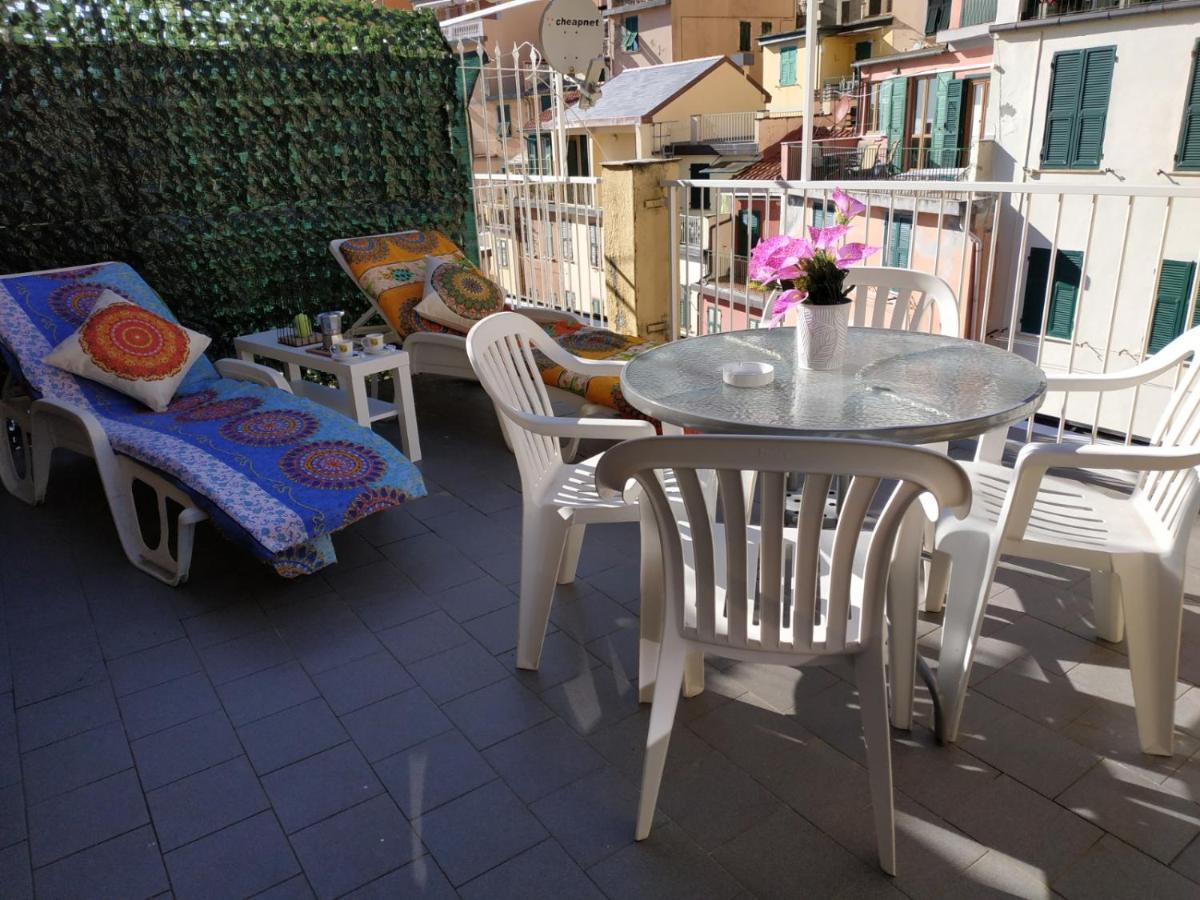 ריומאג'ורה Shanti 1 - Terrace Apartment מראה חיצוני תמונה