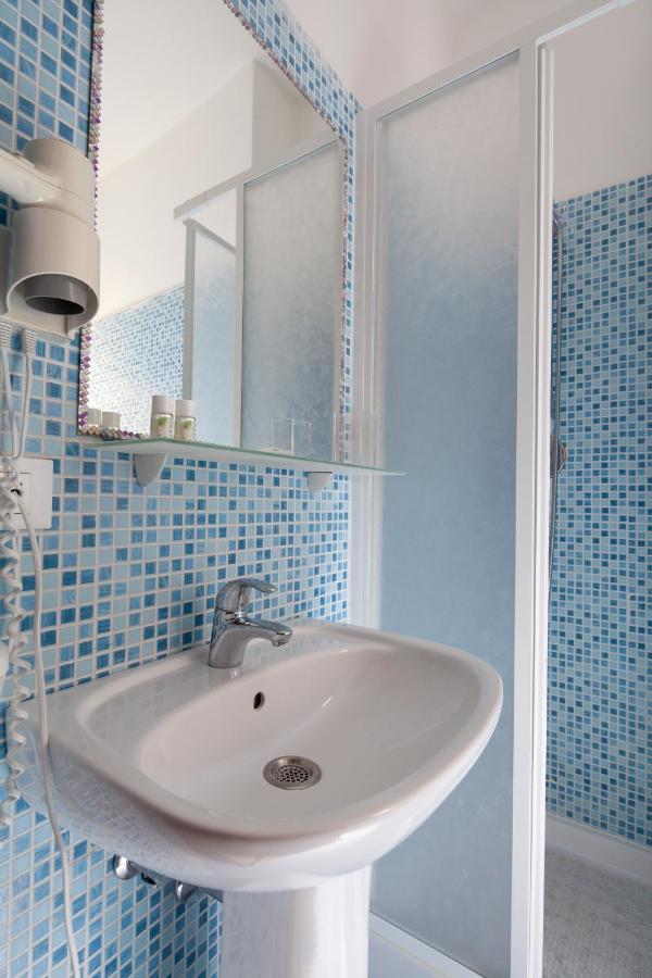 ריומאג'ורה Shanti 1 - Terrace Apartment מראה חיצוני תמונה