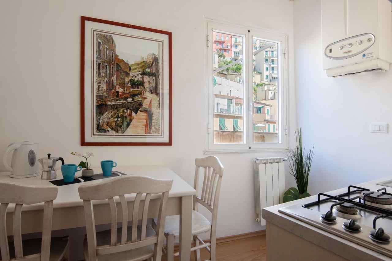 ריומאג'ורה Shanti 1 - Terrace Apartment מראה חיצוני תמונה