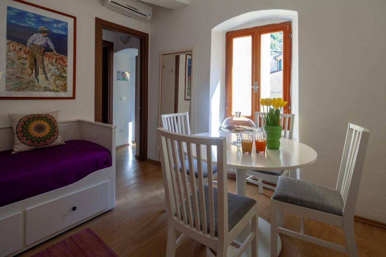 ריומאג'ורה Shanti 1 - Terrace Apartment מראה חיצוני תמונה