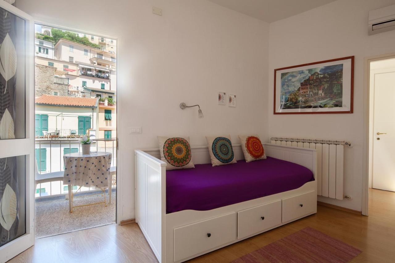 ריומאג'ורה Shanti 1 - Terrace Apartment מראה חיצוני תמונה