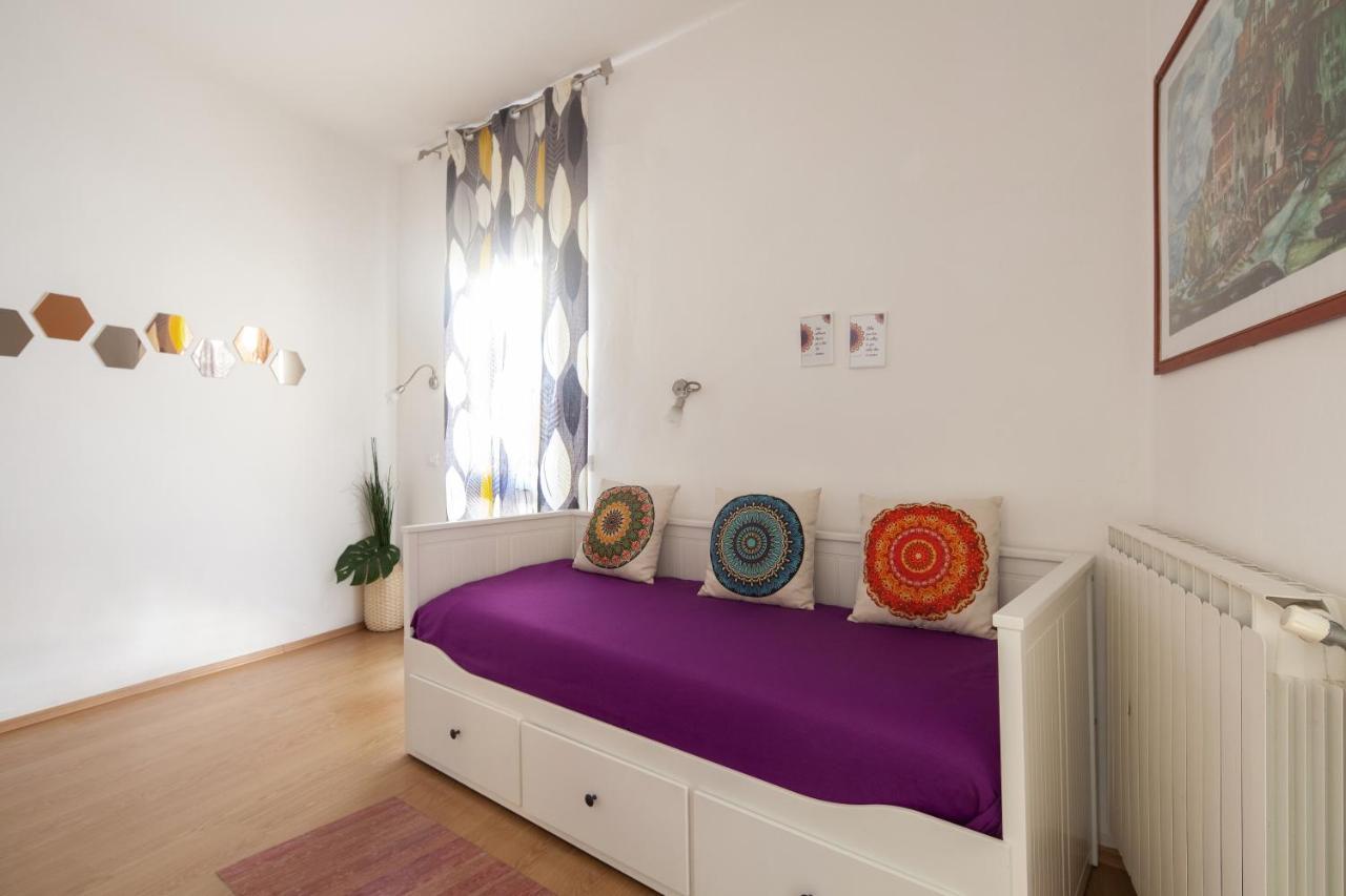 ריומאג'ורה Shanti 1 - Terrace Apartment מראה חיצוני תמונה