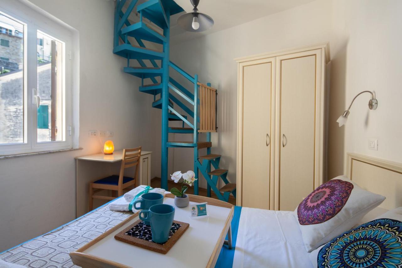 ריומאג'ורה Shanti 1 - Terrace Apartment מראה חיצוני תמונה
